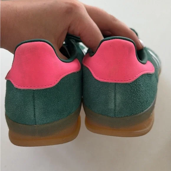 Adidas Gazelle Women’s Green Suede Sneakers - Picture 3 of 4